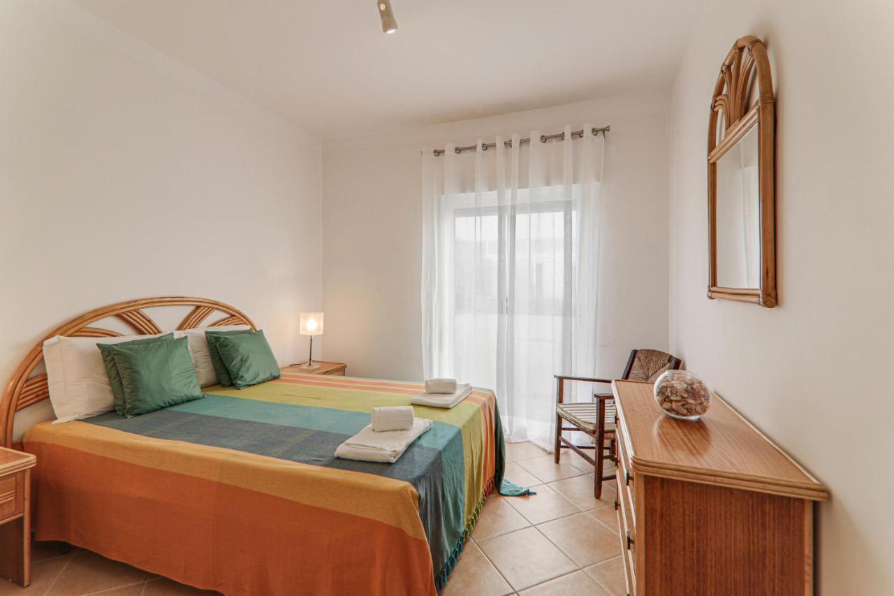 Sail Away Apartment Quarteira Exterior foto